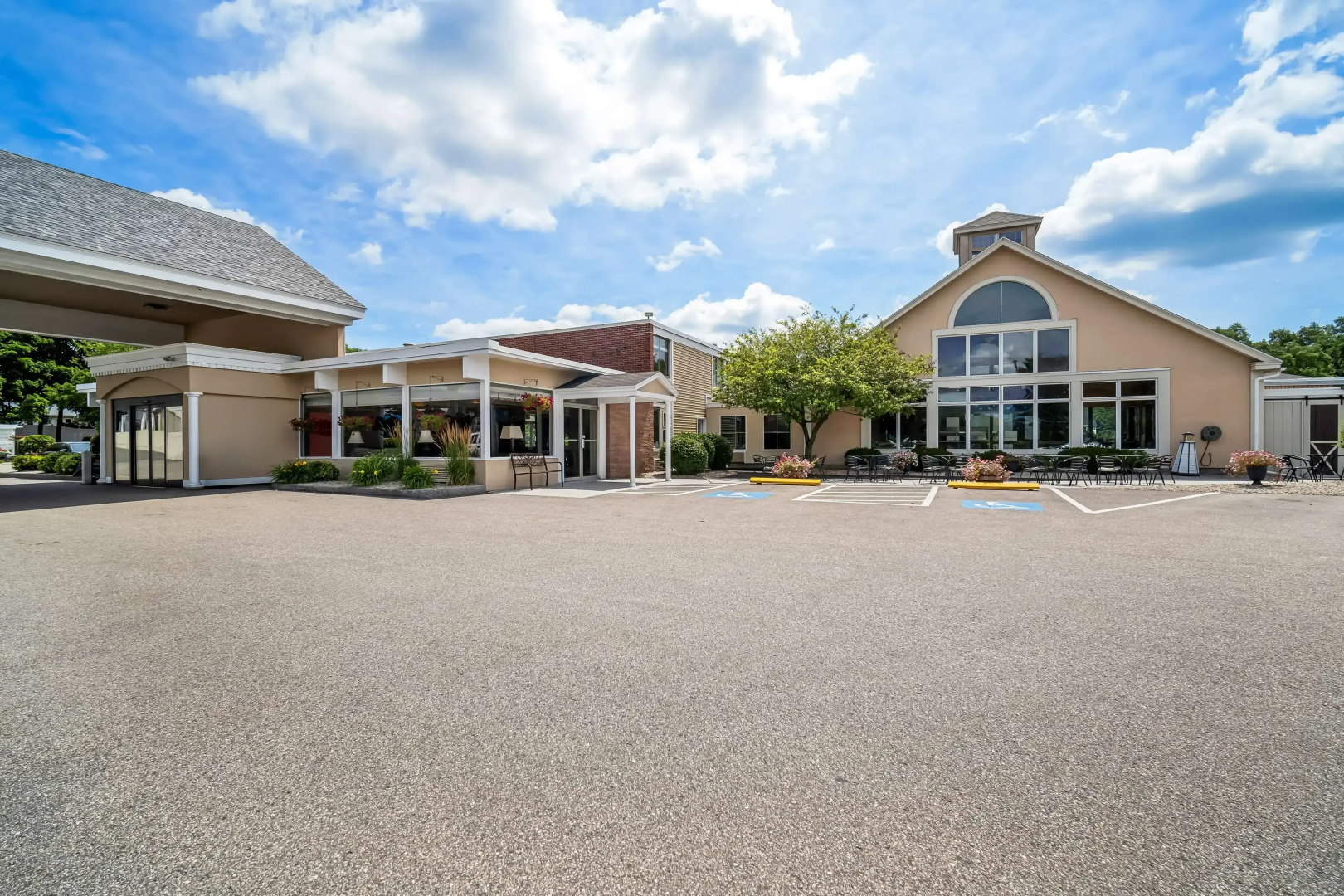 Best Western Merry Manor Inn