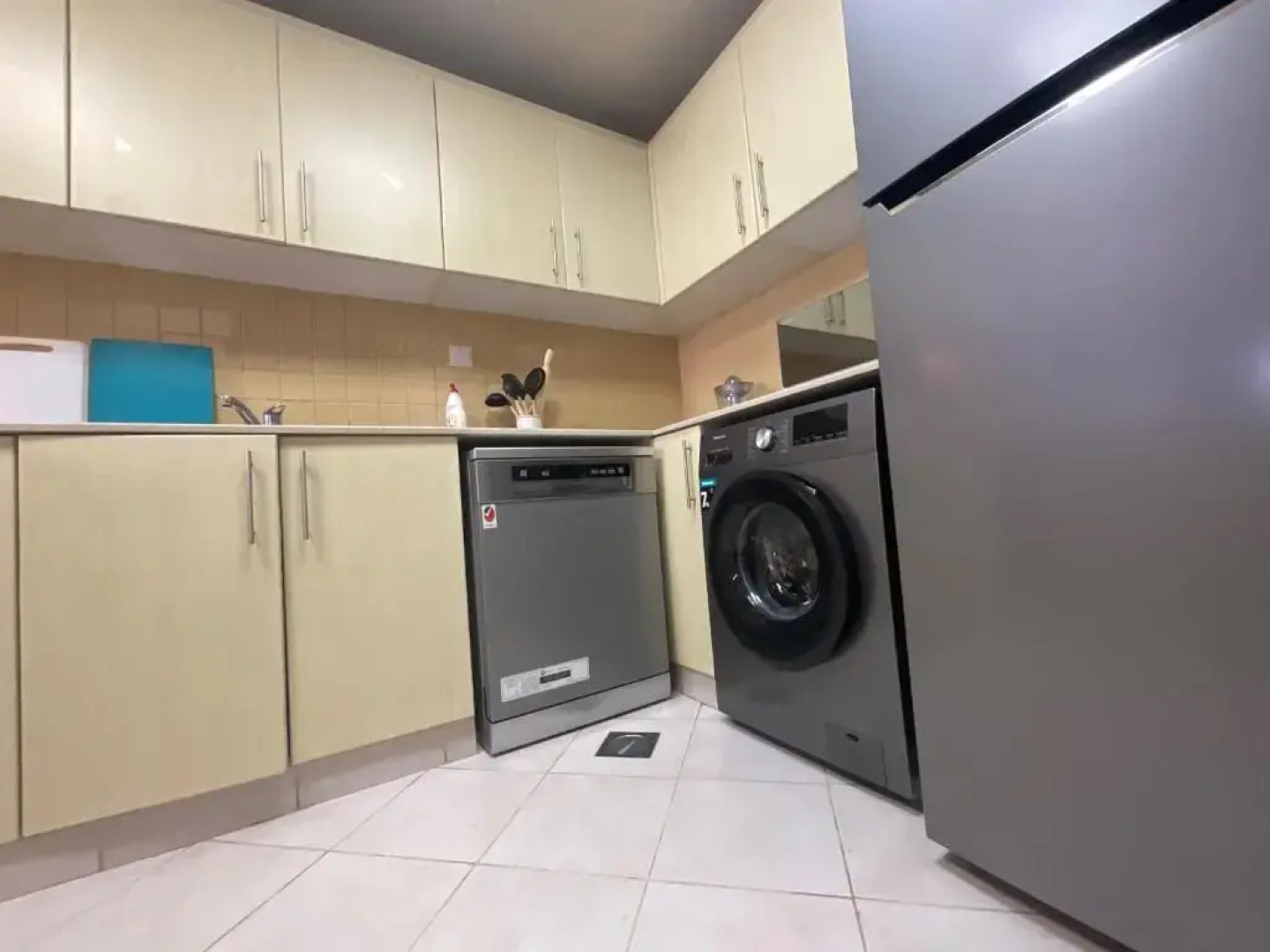 Lovely 1 bedroom holiday home on the beach