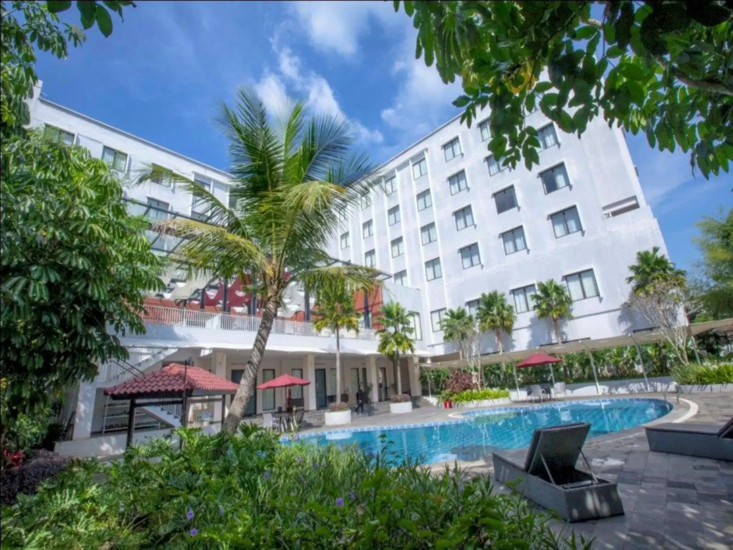 Padjadjaran Suites Resort & Convention