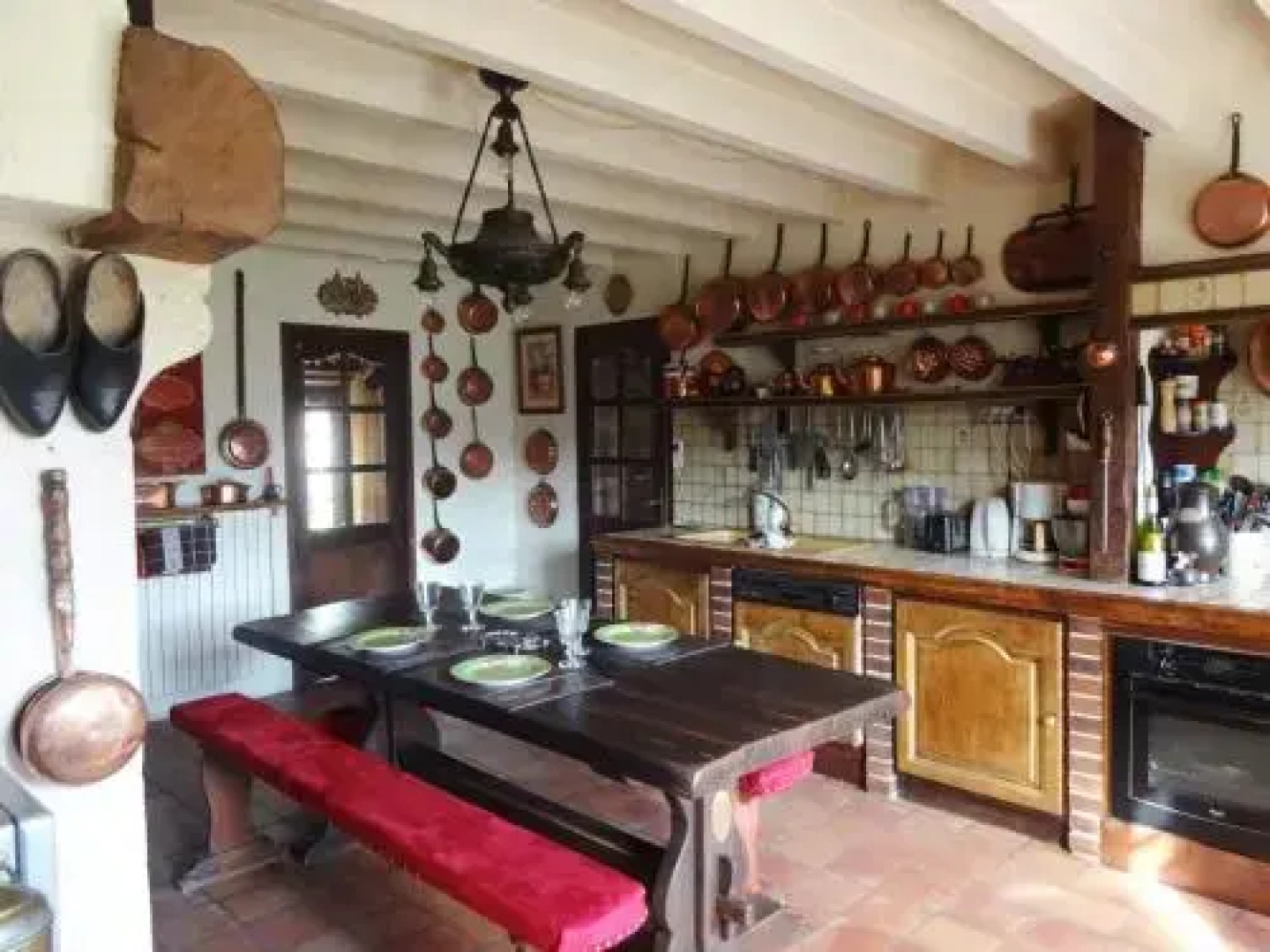 Prieure St Pierre de La Luthumiere