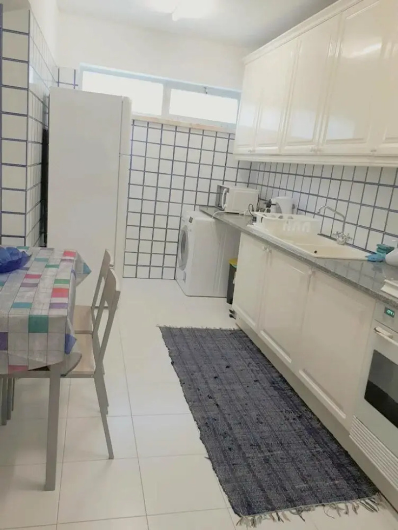 Apartment With 3 Bedrooms in Paço de Arcos, With Wonderful sea View, B