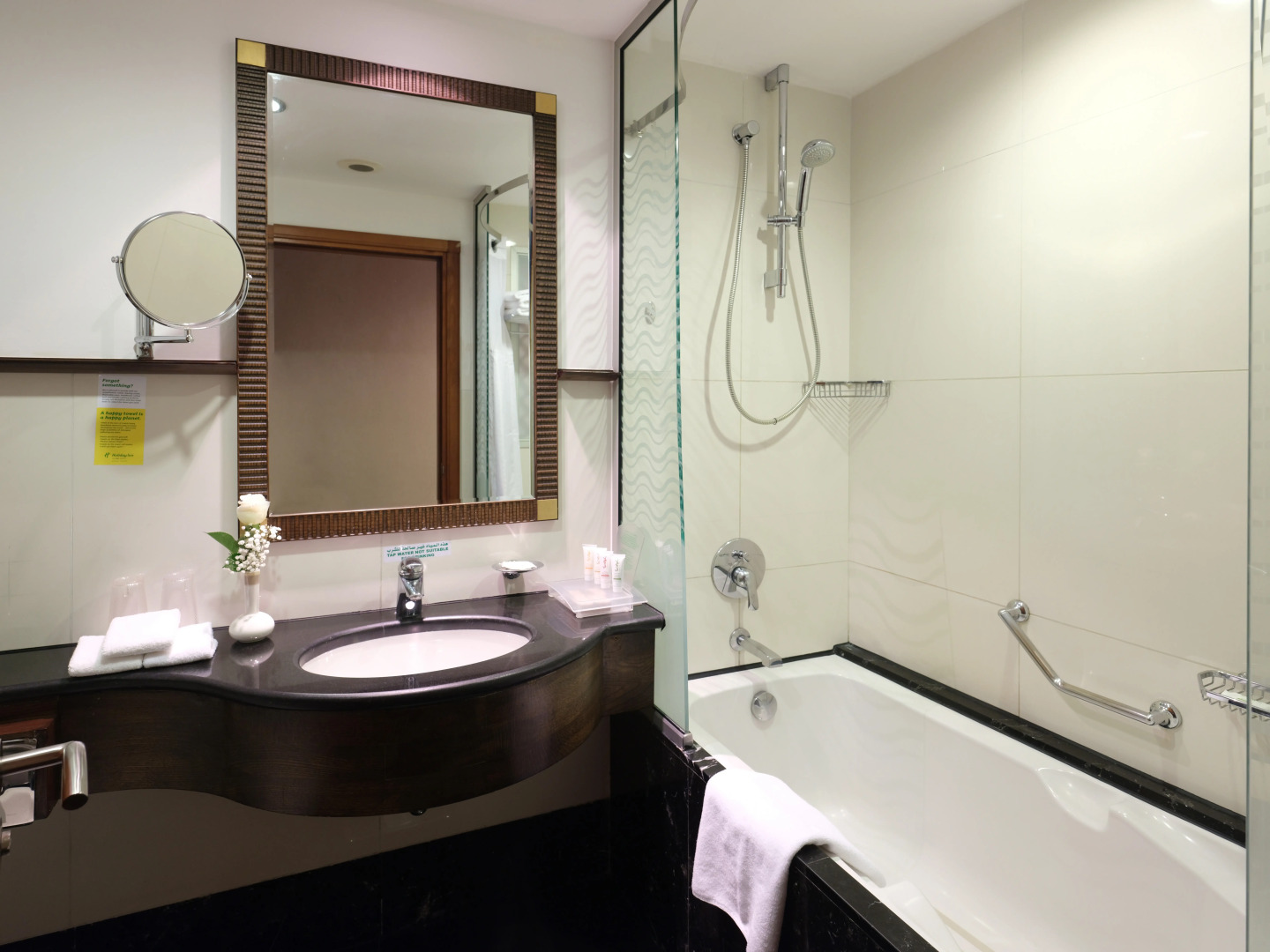 Holiday Inn Kuwait by IHG