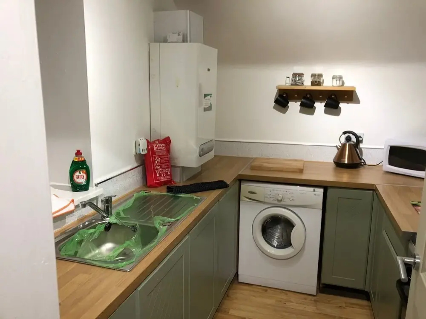 Gartmorn dam Walkers Accommodation