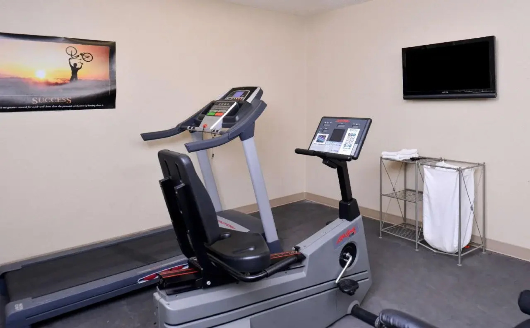 Cottonwood Inn and Conference Center