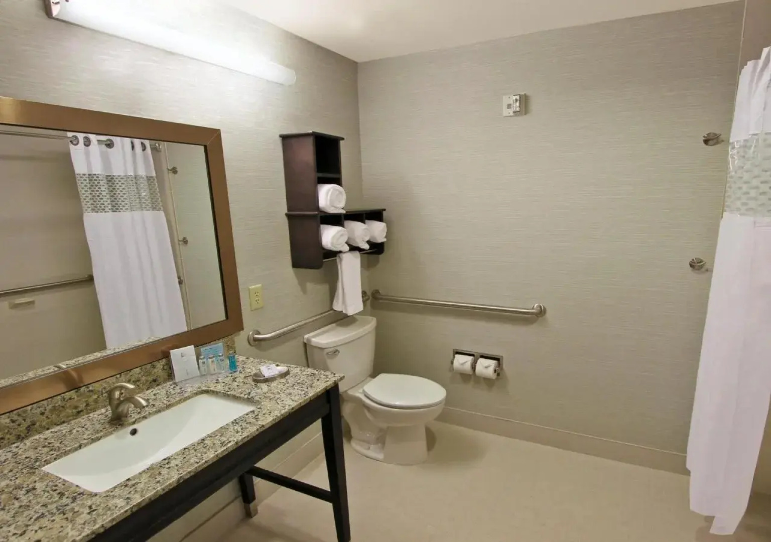 Hampton Inn & Suites Winnie