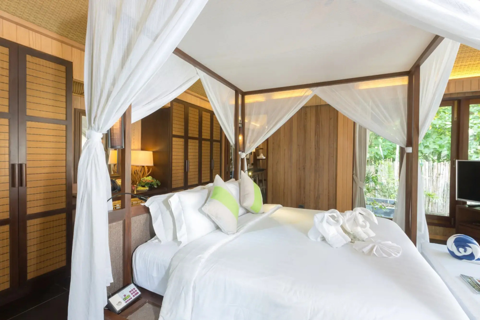 The Treasure Koh Madsum - Samui