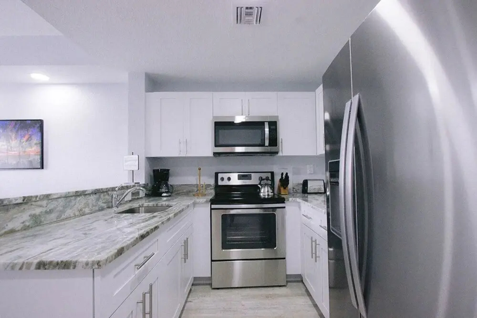Vistalmar King Deluxe - One Bedroom Apartment