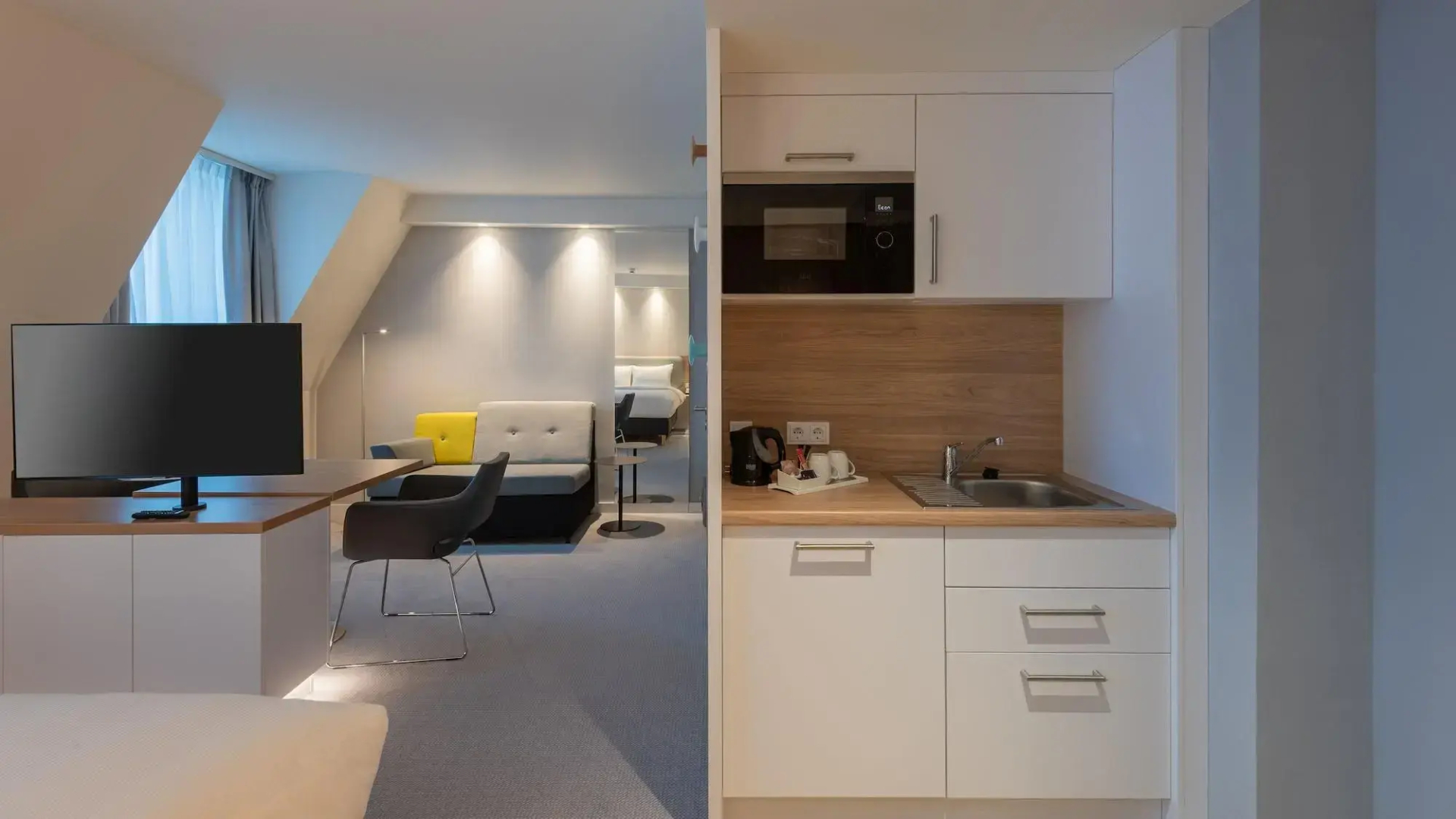 Holiday Inn Express and Suites Potsdam by IHG