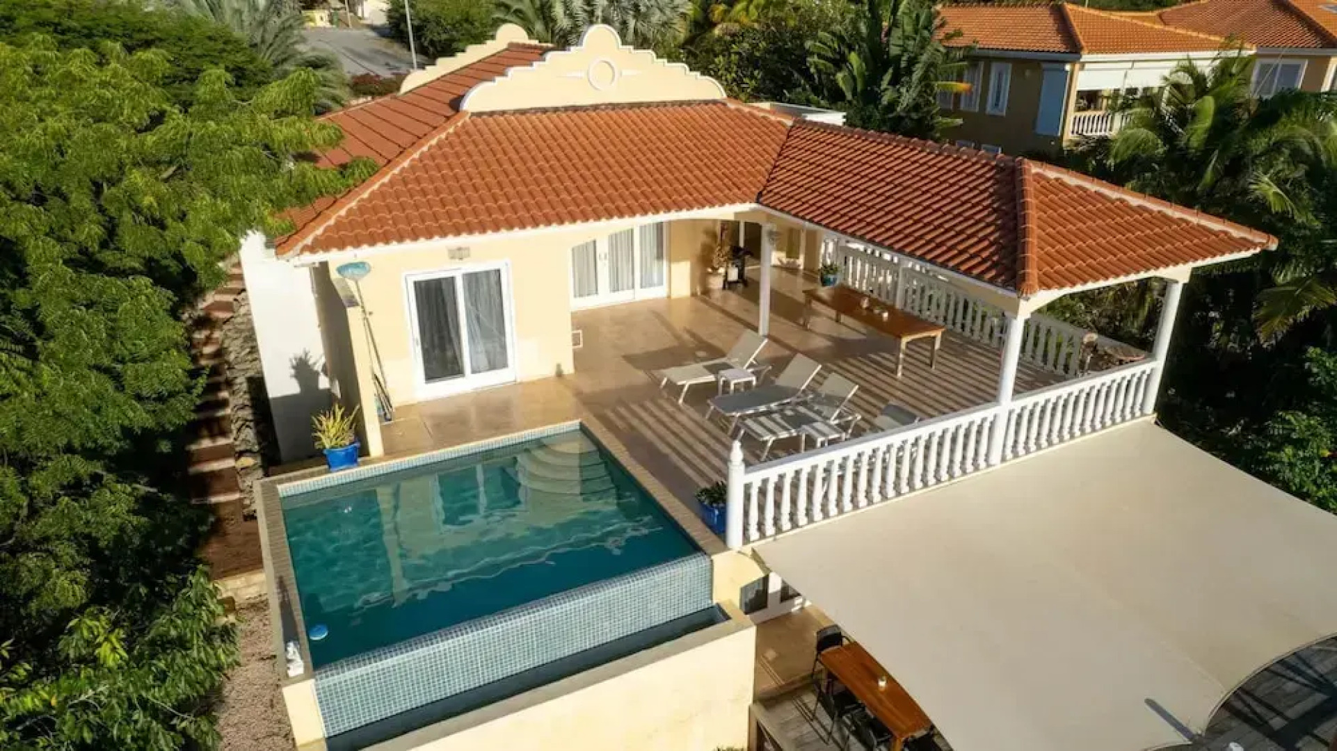 Spacious Bright Villa - Spectacular Ocean Views Private Pool