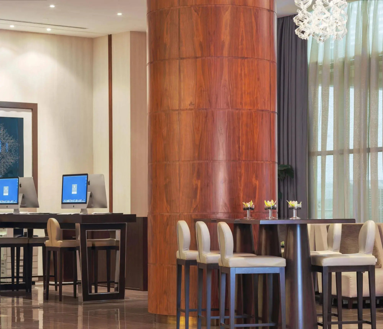 Bay La Sun Hotel & Marina