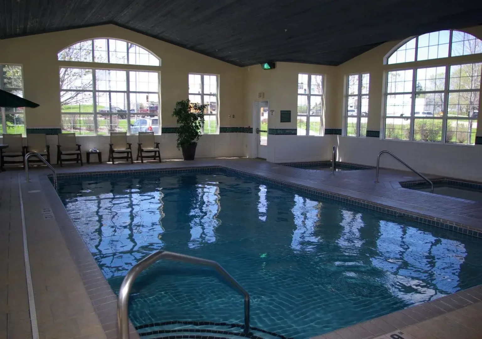 Country Inn & Suites by Radisson, Eagan, MN