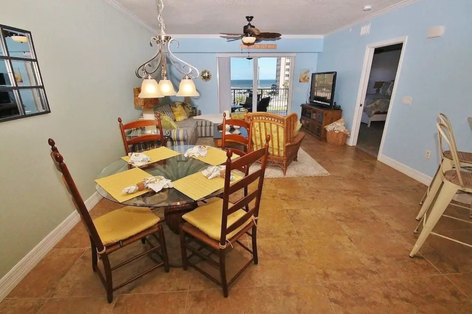 Oceanwalk 18-406 Apartment 2