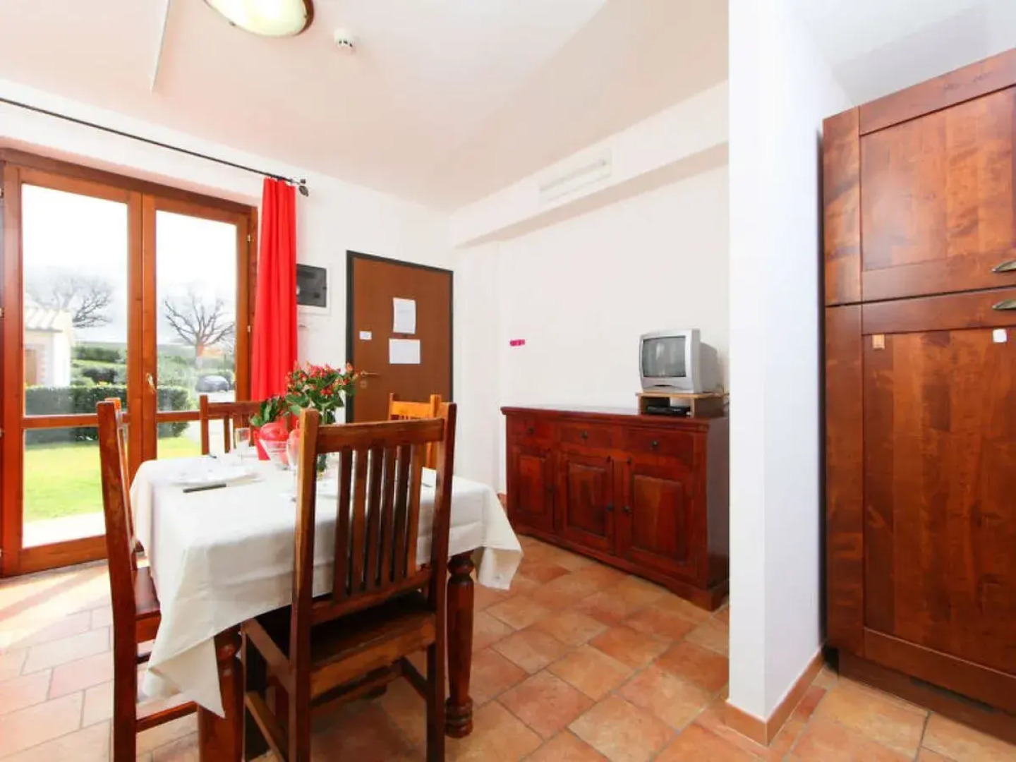 House Oak Pitigliano 30914