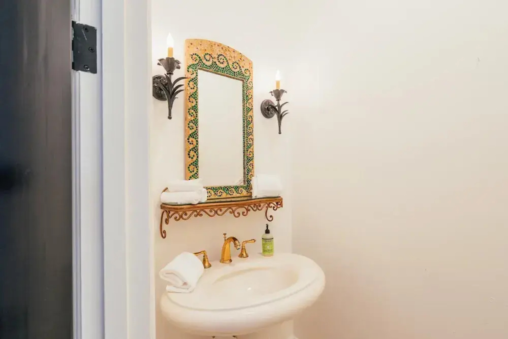 Fly With Me by AvantStay