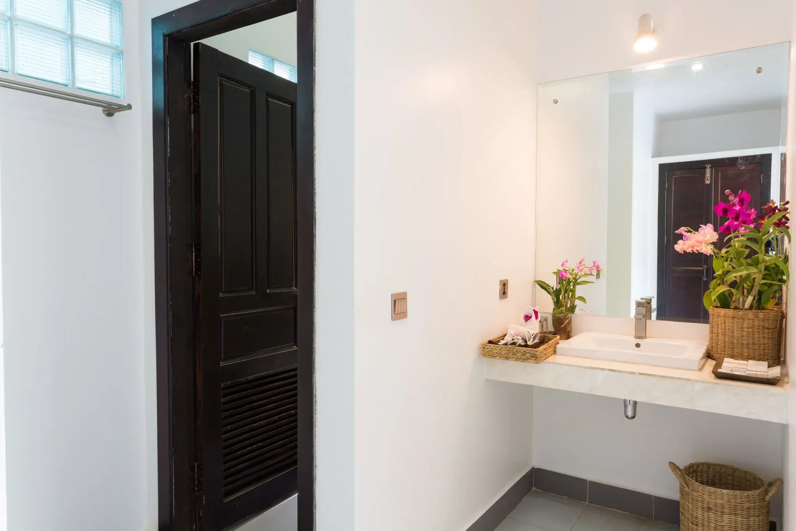 Ladear Privilege Rooms