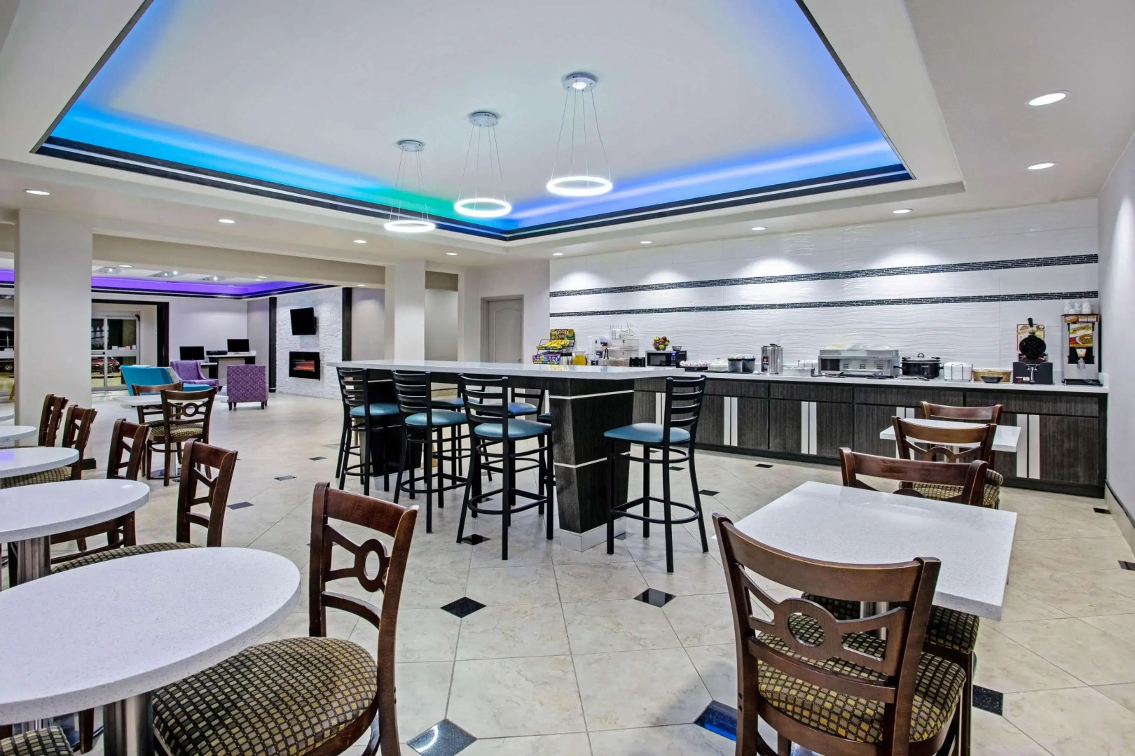 La Quinta Inn & Suites by Wyndham Fairfield TX