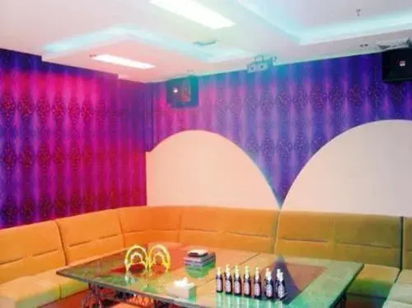 Zhuhui Business Hotel - Qingdao