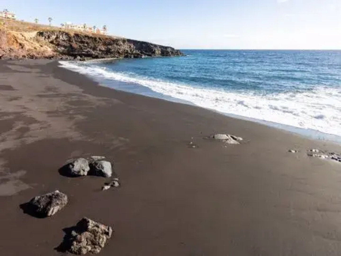 Sunny House El Roque