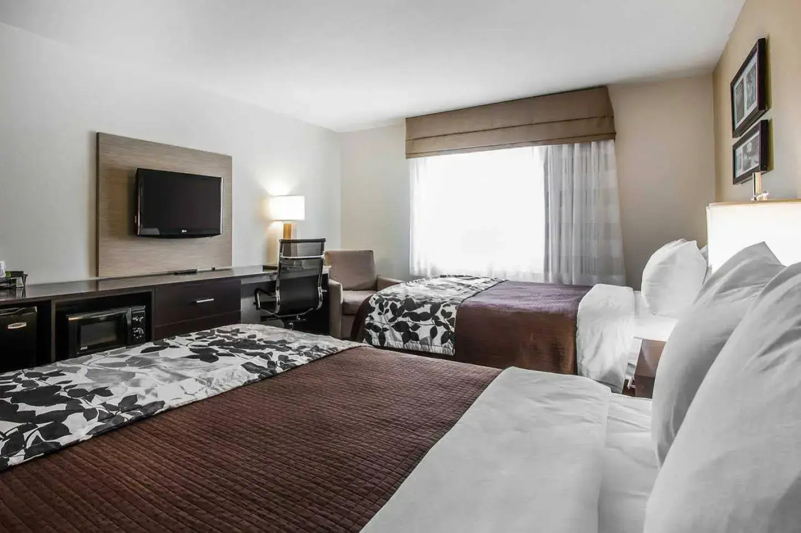 Sleep Inn & Suites Grand Forks Near Alerus Center