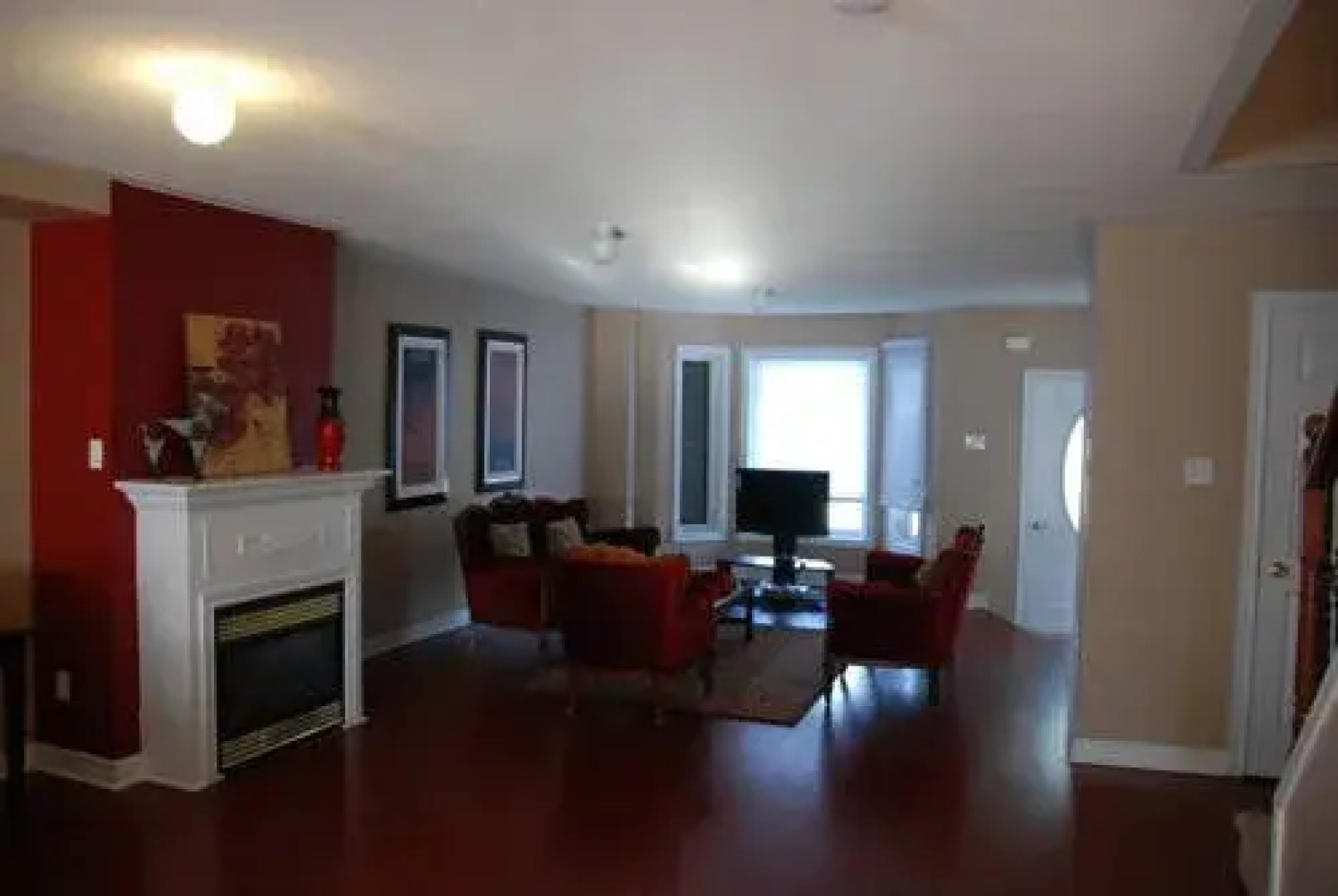 Downtown Whitby Furnished Homes