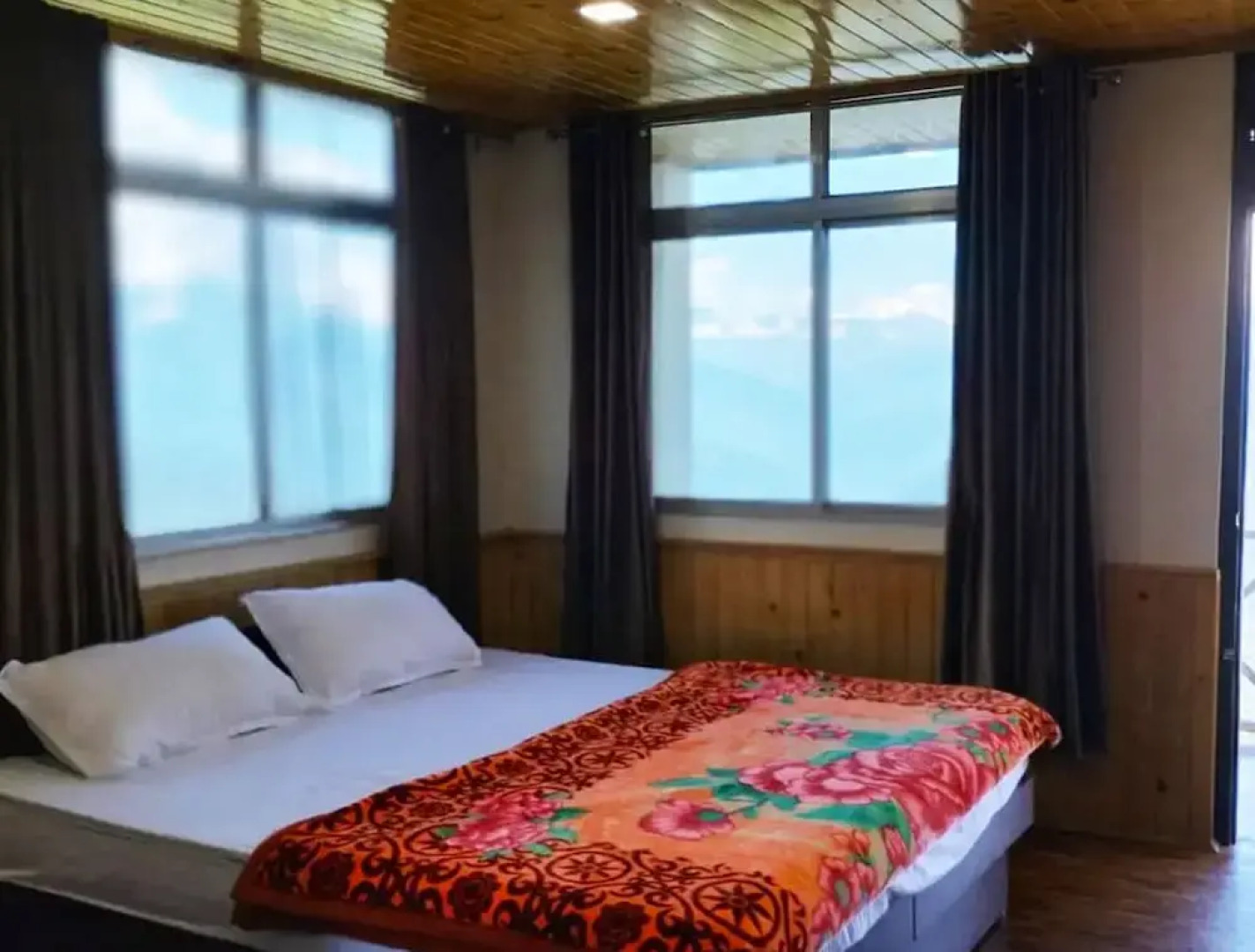 SAY Anita's Temi Guest House