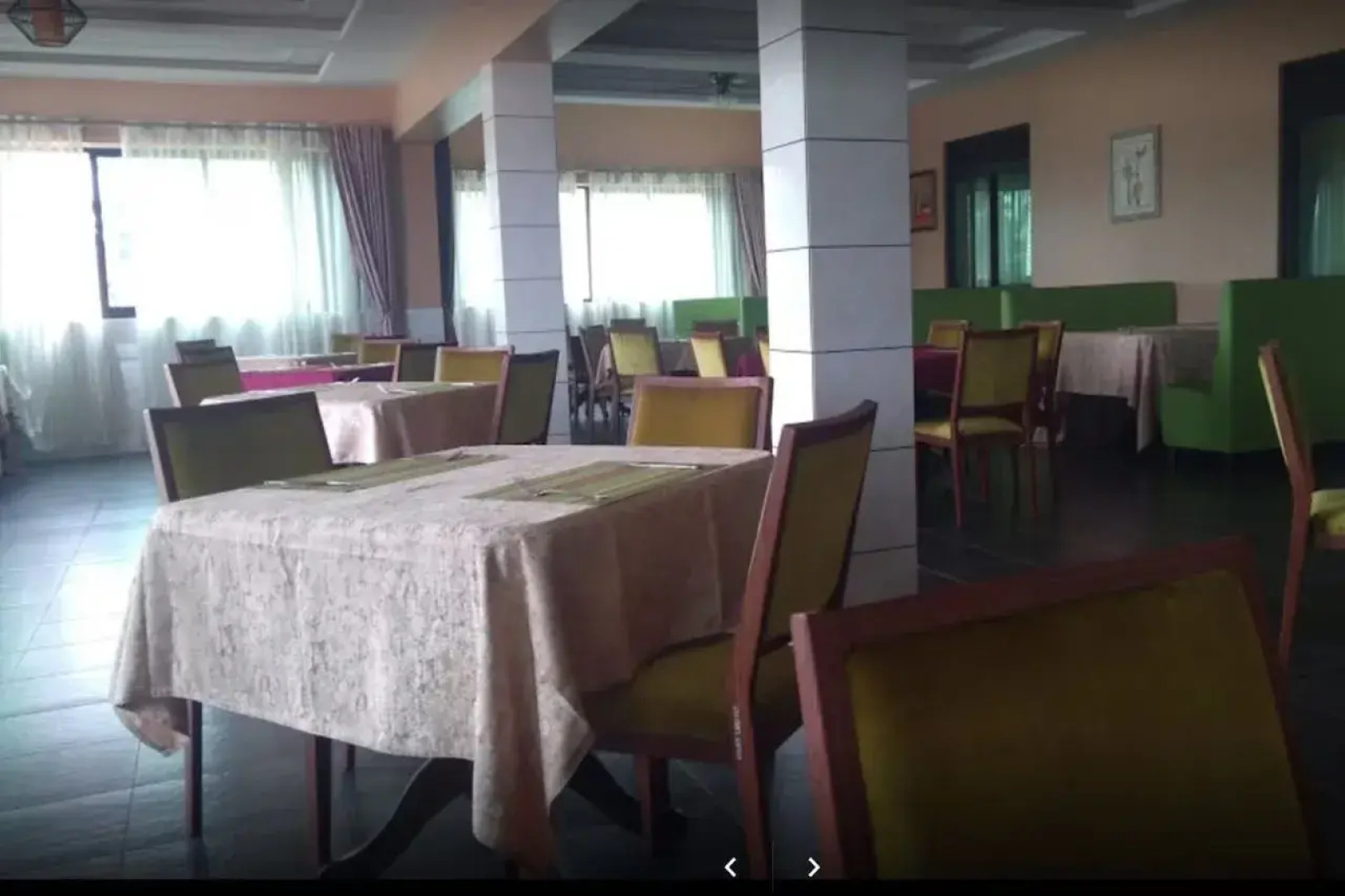 Courtyard International Hotel