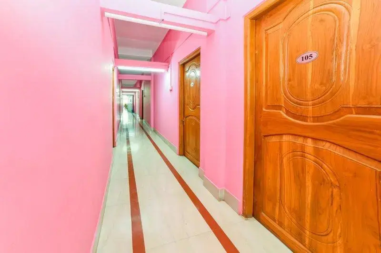 OYO 64126 Hotel Dhanshree