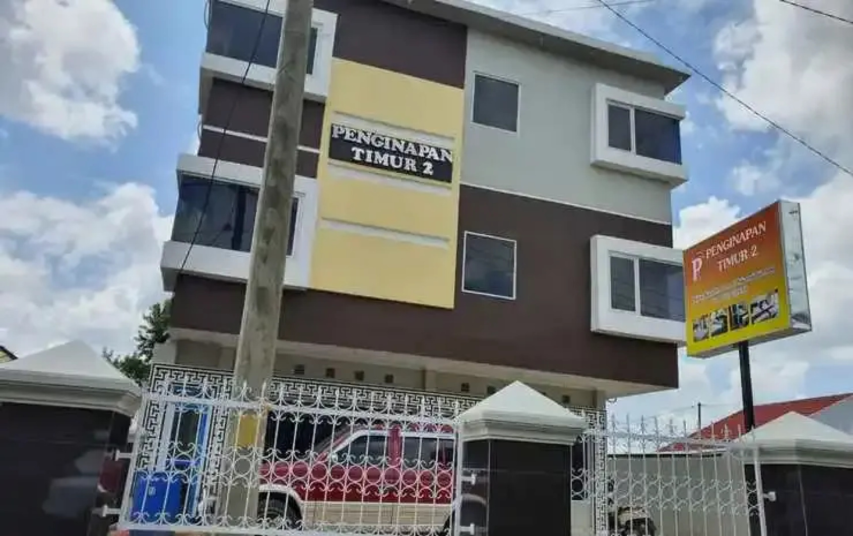 Oyo 3226 Penginapan Timur Ii