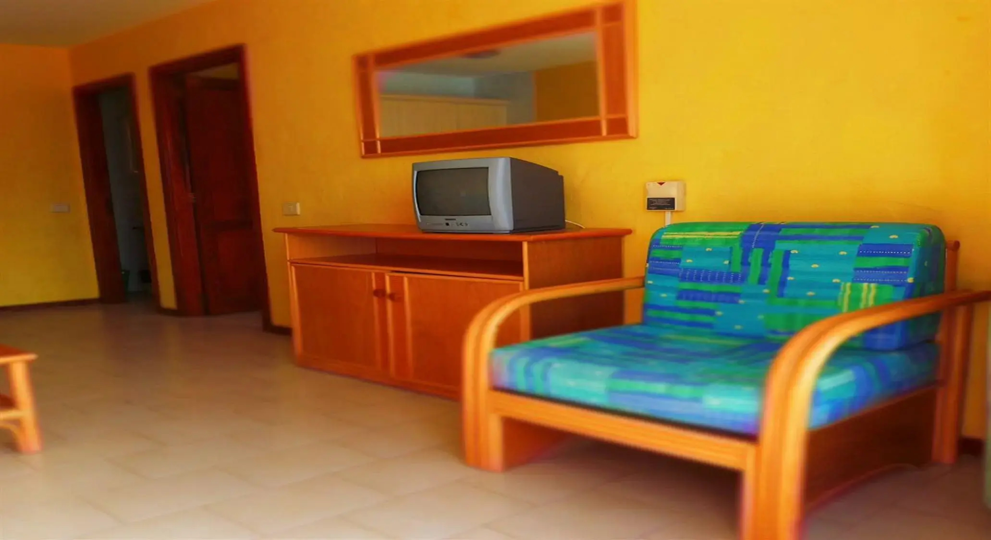 Apartamentos Castillo Beach