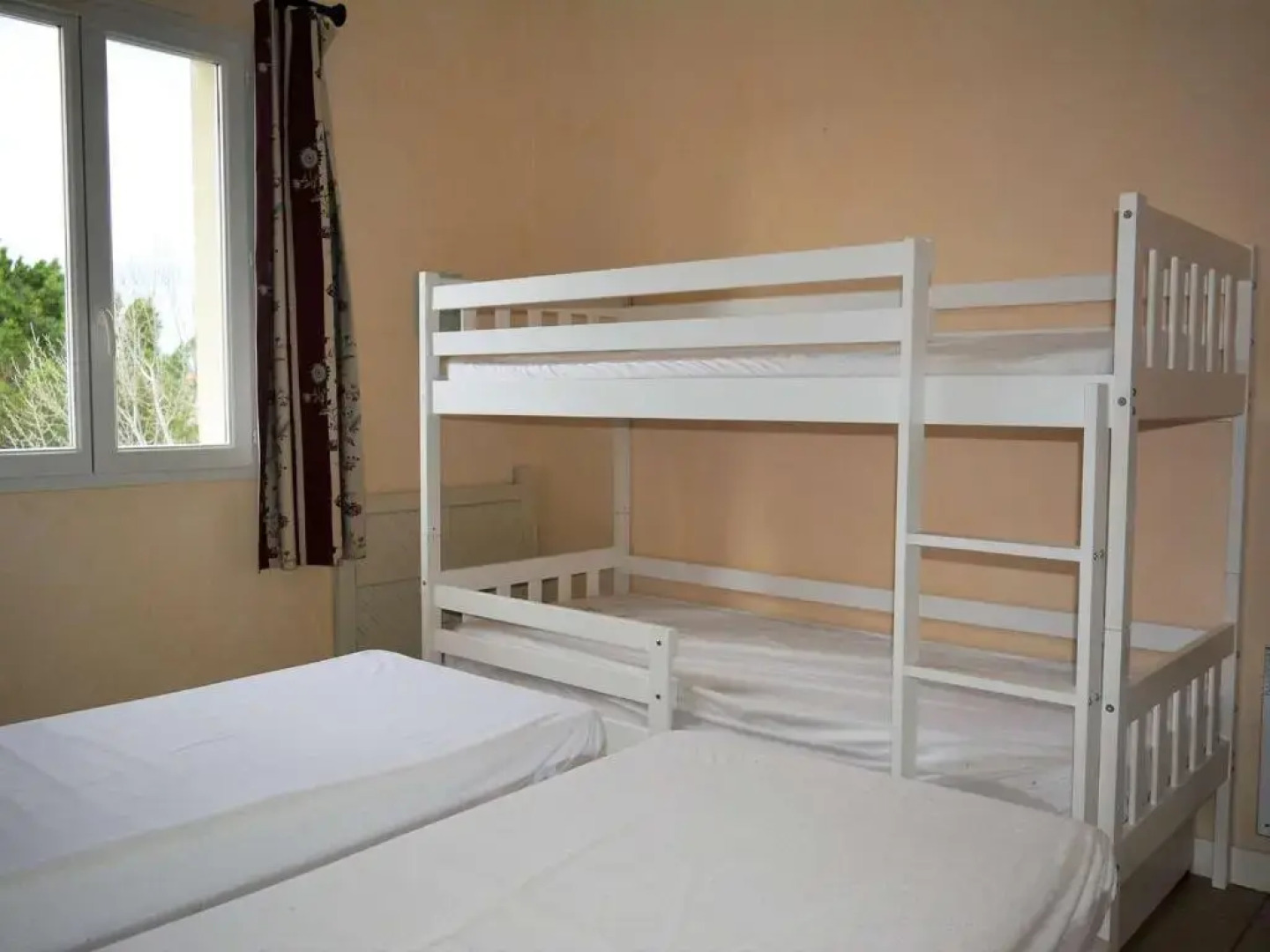 MAISON GROSPIERRES, 2 PIèCES, 6 PERSONNES - FR-1-382-86