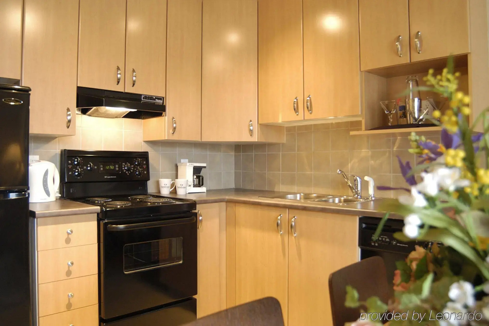 Sandman Suites Vancouver on Davie