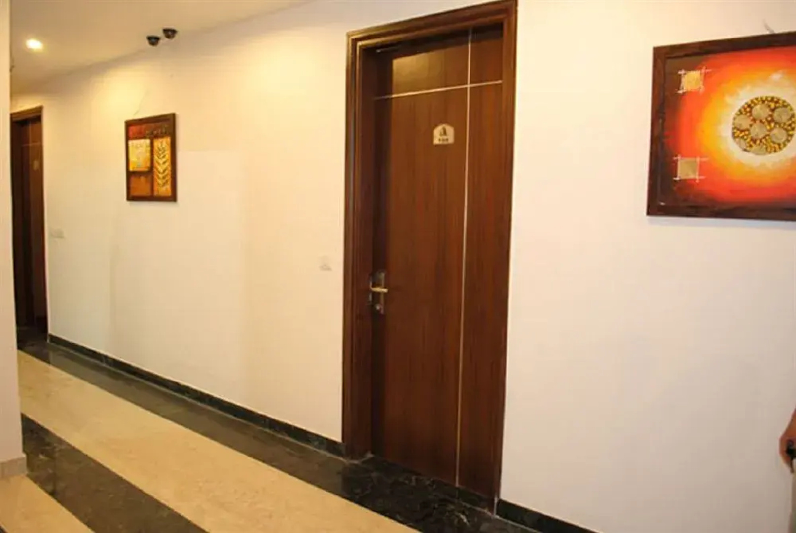 Hotel S&B East Inn