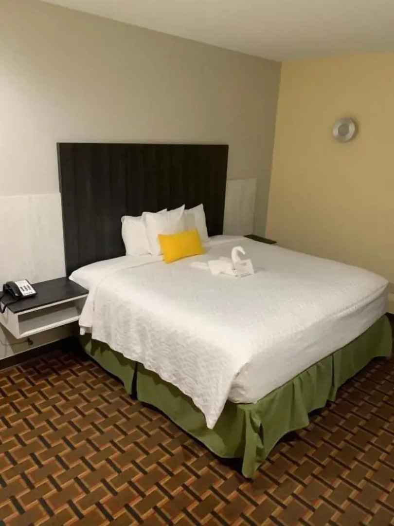 HomeStay Inn & Suites Edinburg