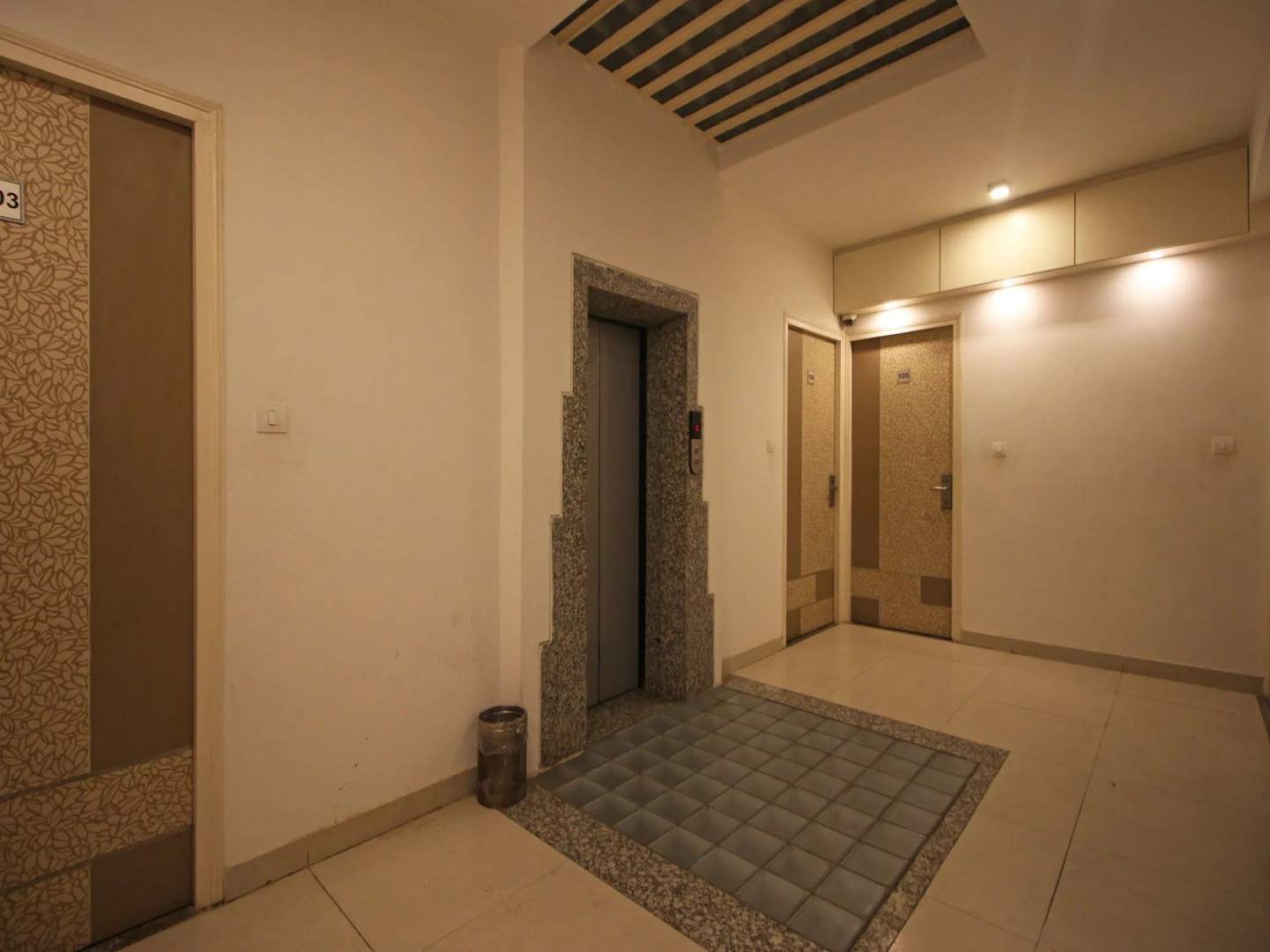 OYO 8456 Hotel Orient
