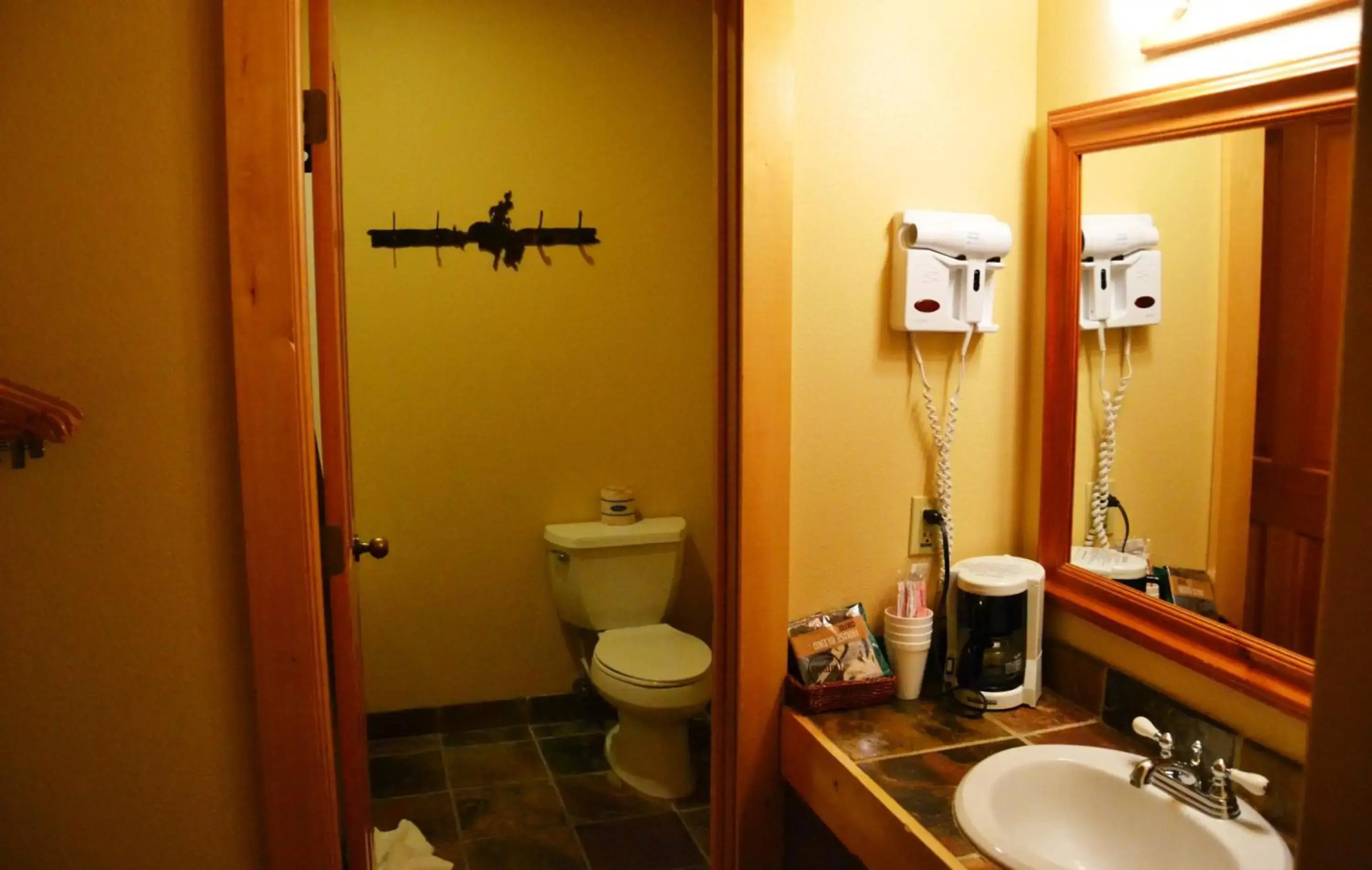 Daniels Summit Lodge