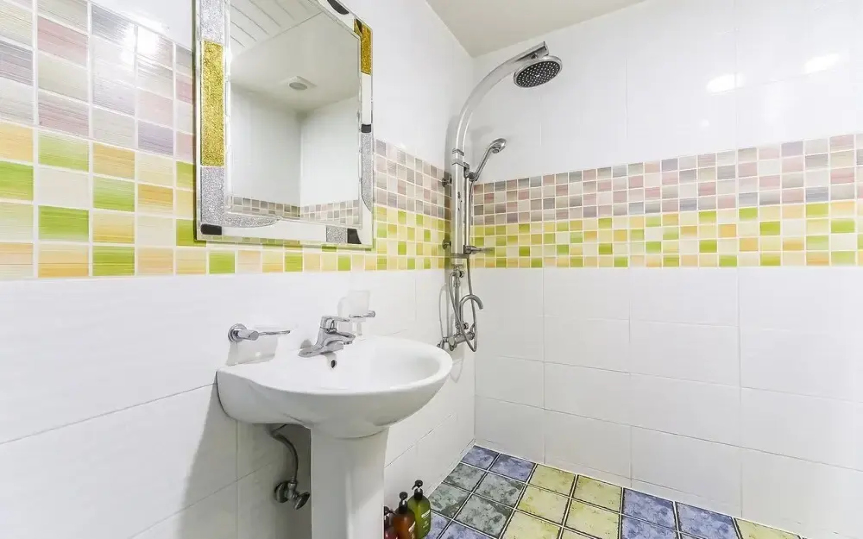 Yangsan Bukbudong Benz