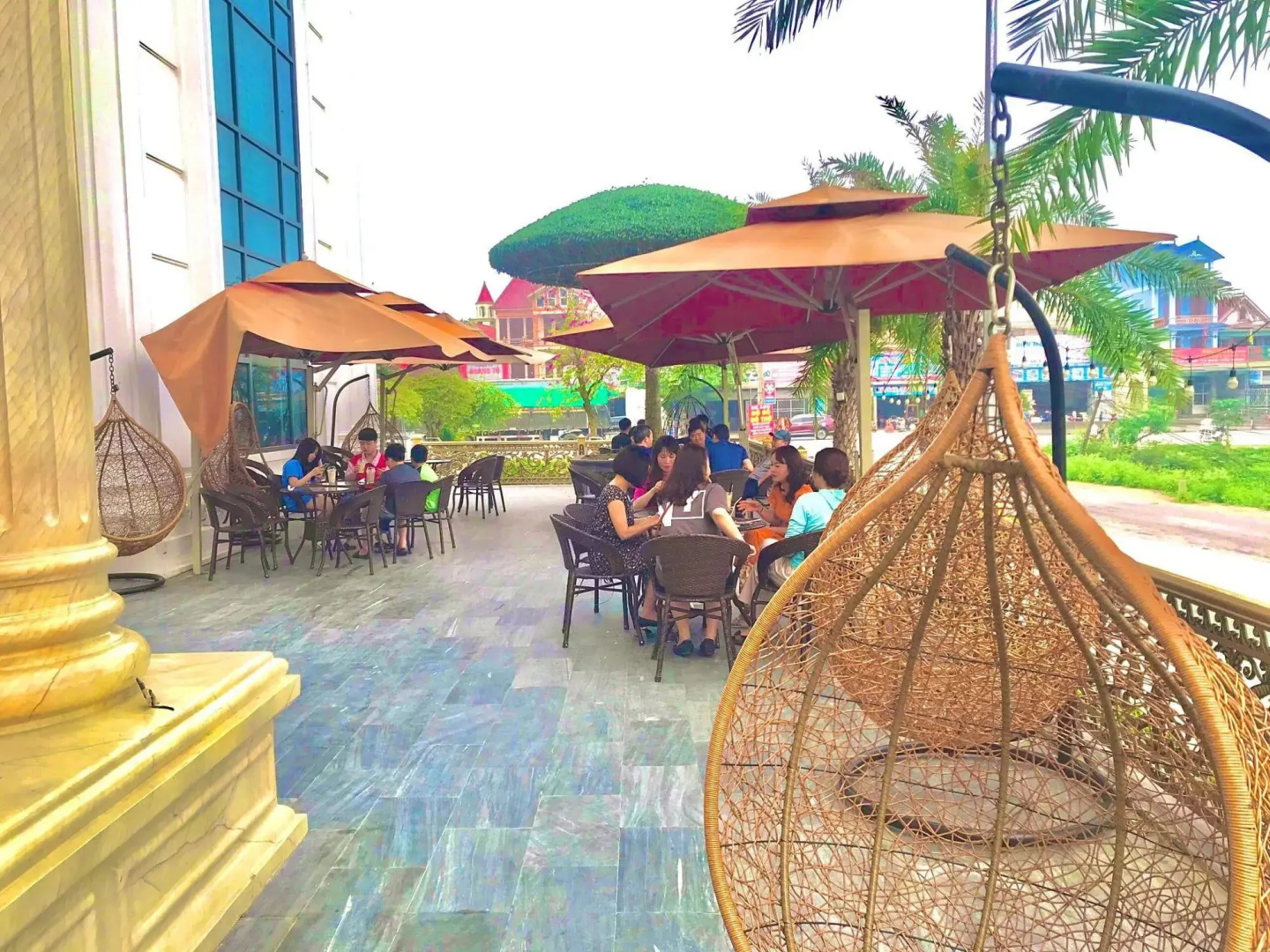 Minh Phu Diamond Palace hotel