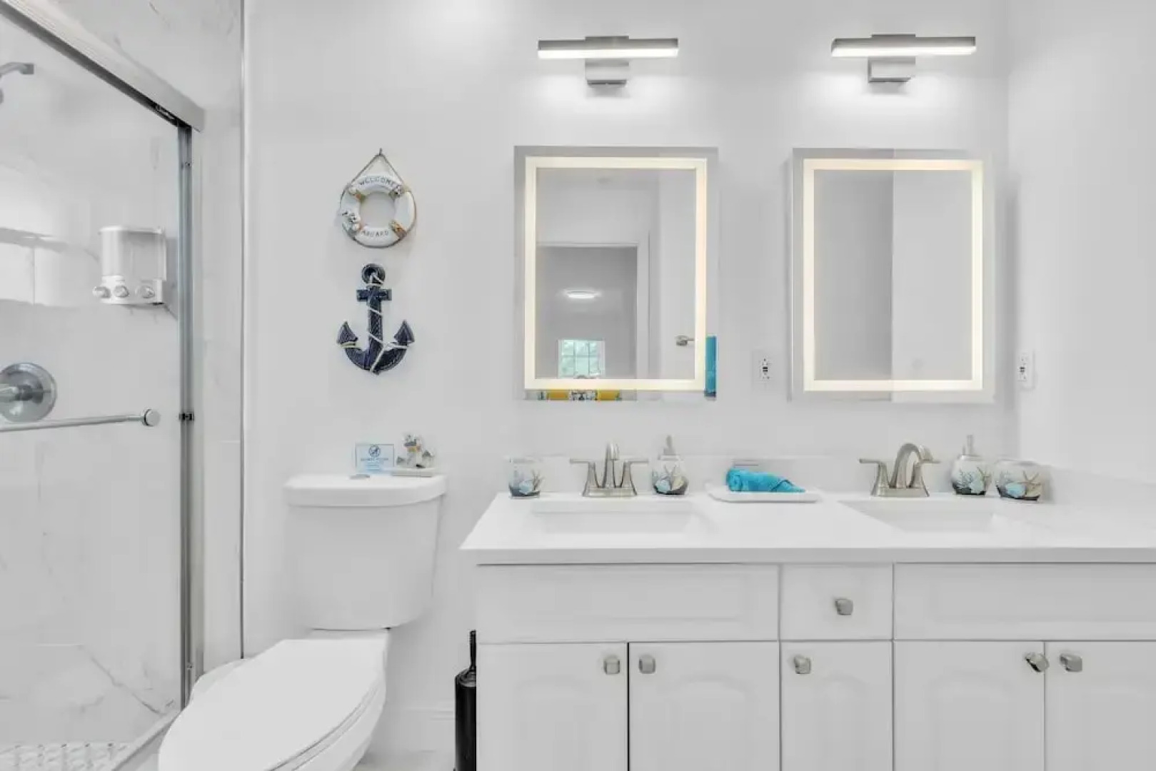 Gorgeous Lake Worth Beach House 4 Bedroom Home by RedAwning