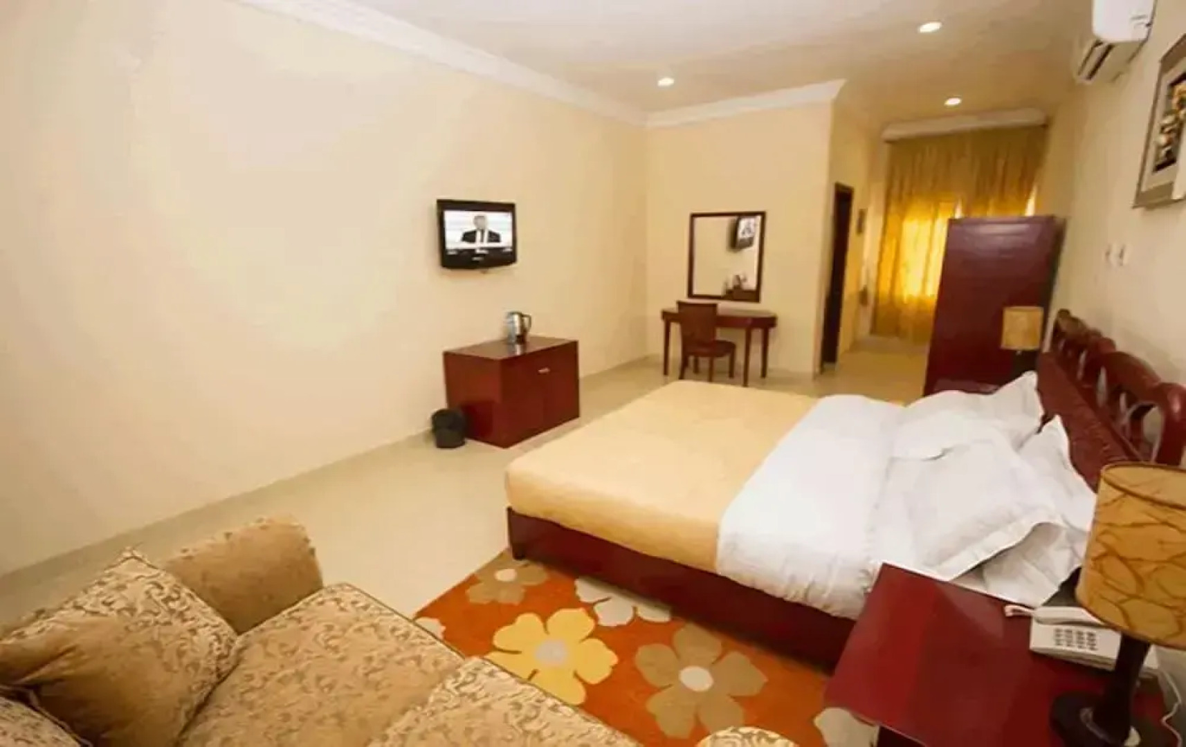 Babale Suites