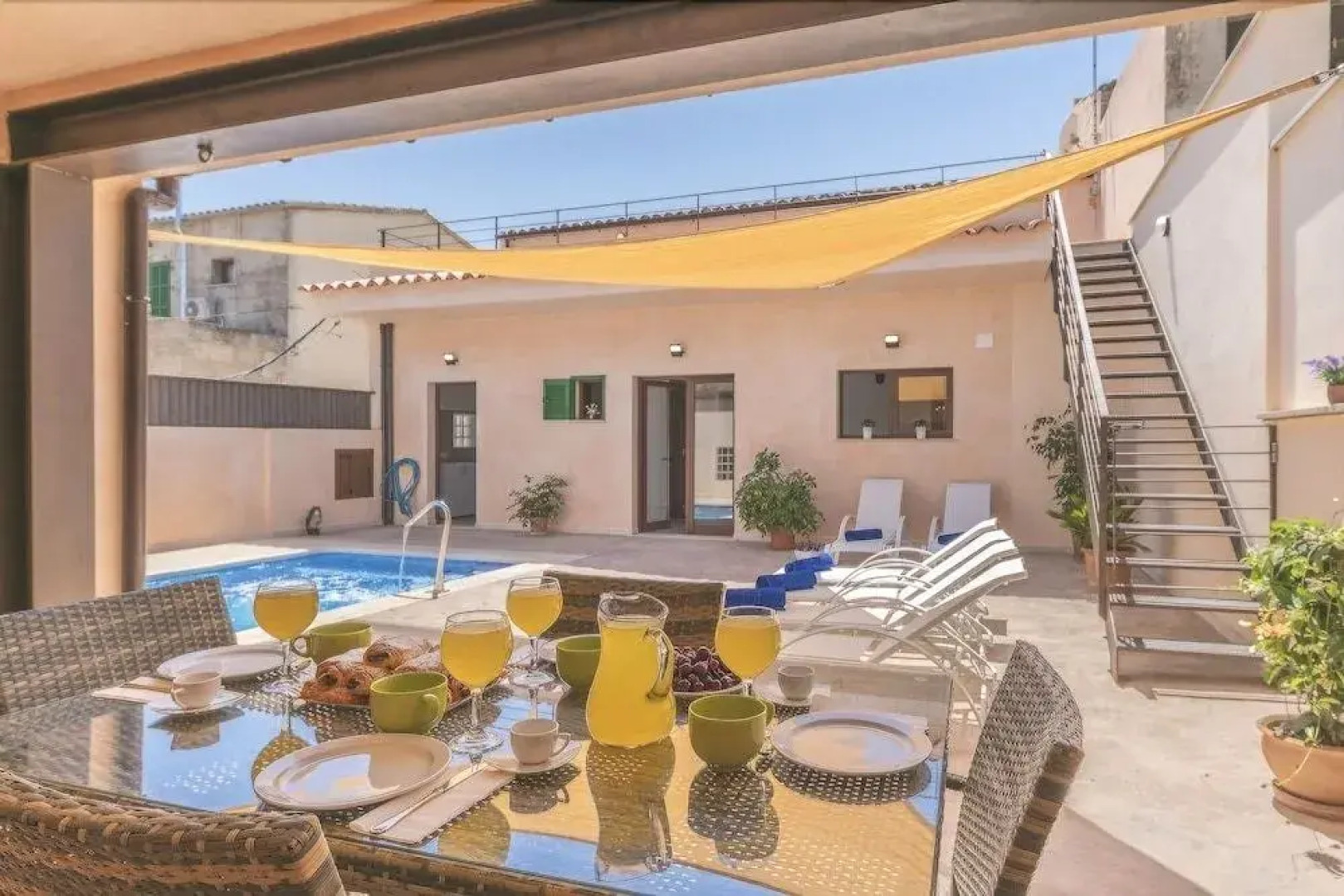 Cas Padrins de Ses Tanques