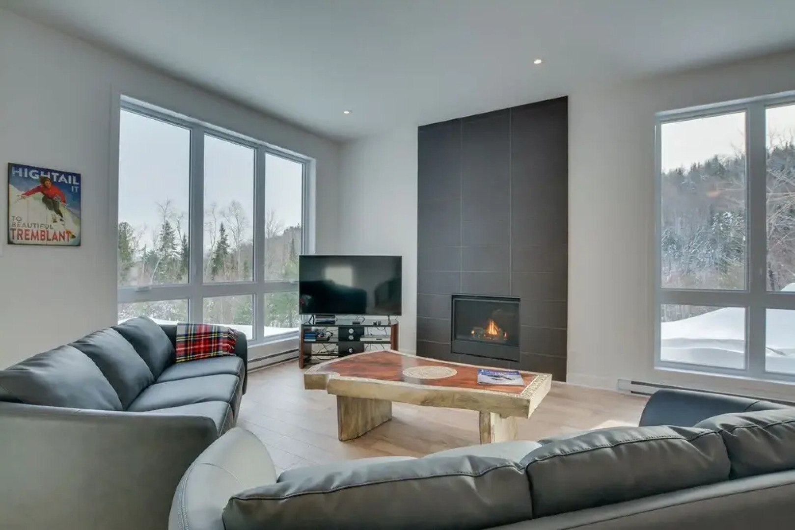 Le Rocher Mountain Rendez-vous Mont-Trem