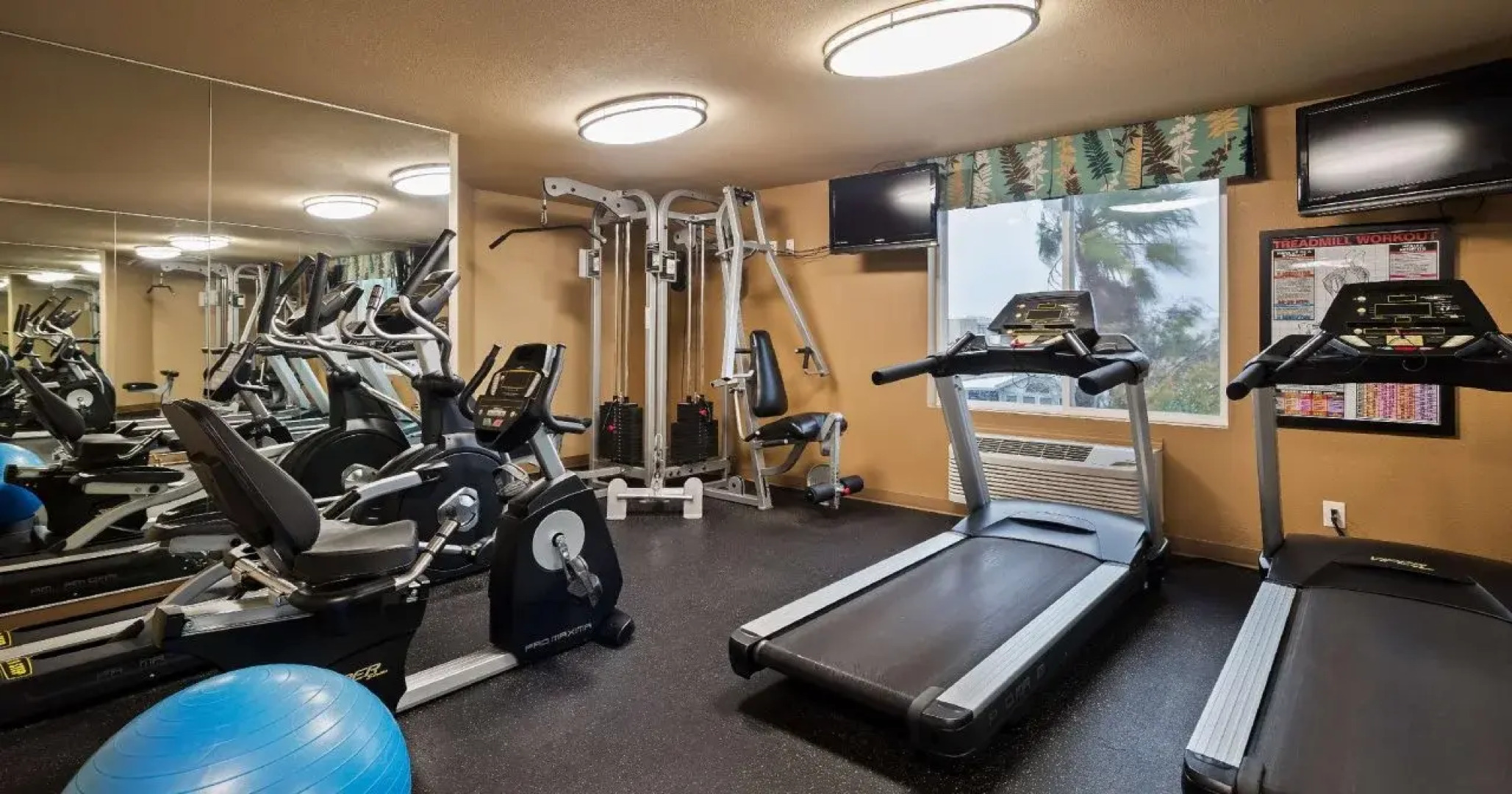 Best Western Plus Oceanside Palms