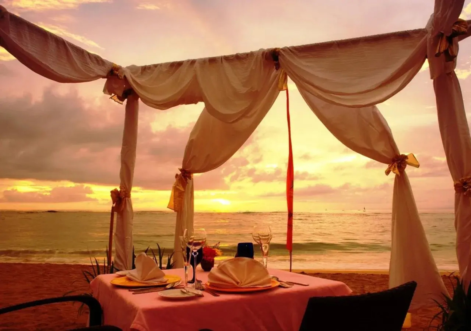 Pool Villa Merumatta Senggigi