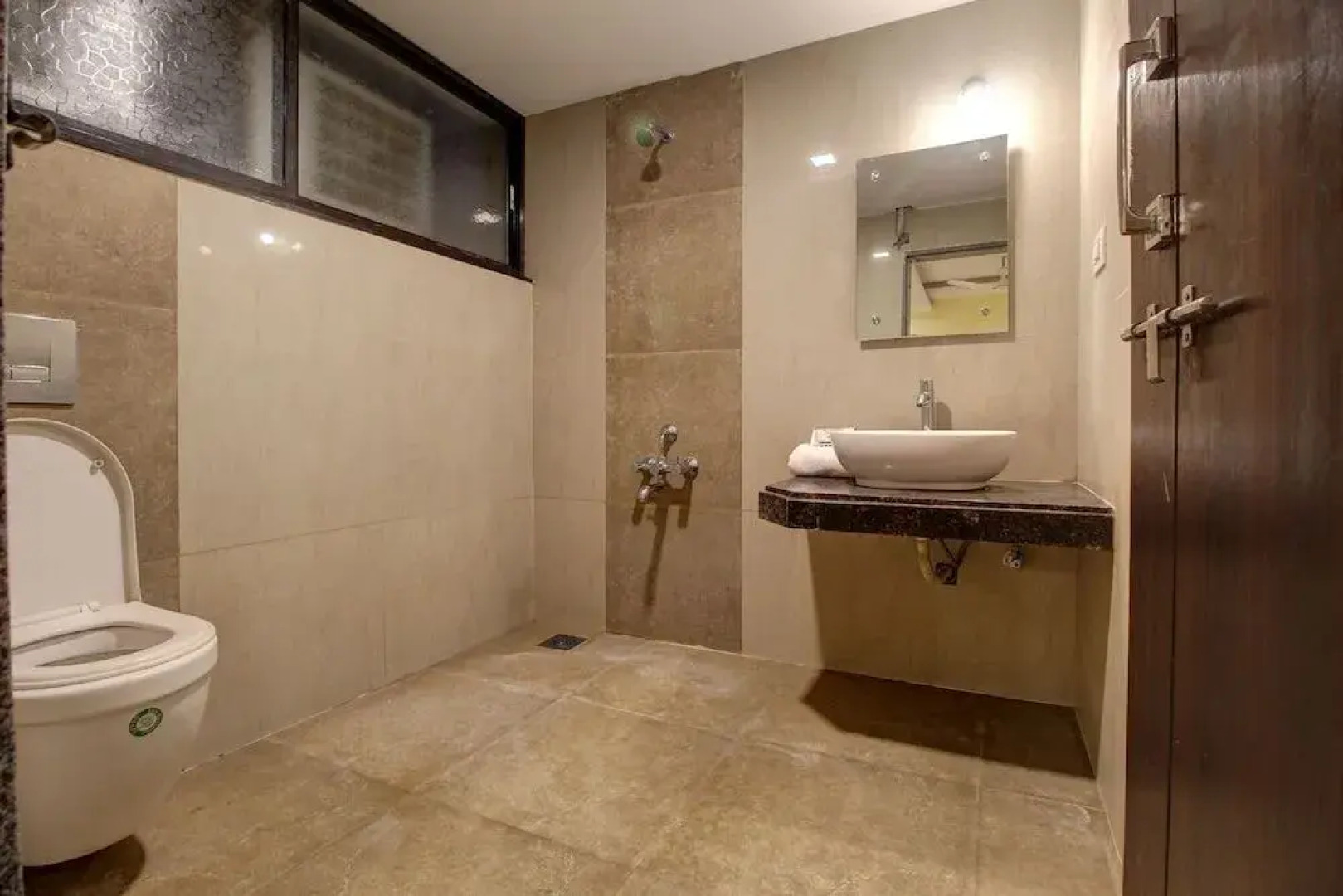 OYO 23051 Hotel Surya Yatri Niwas