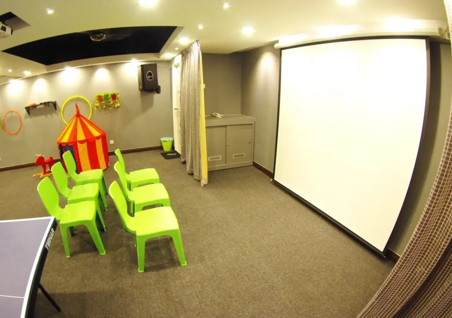 Lemon8 Hotel Apartment