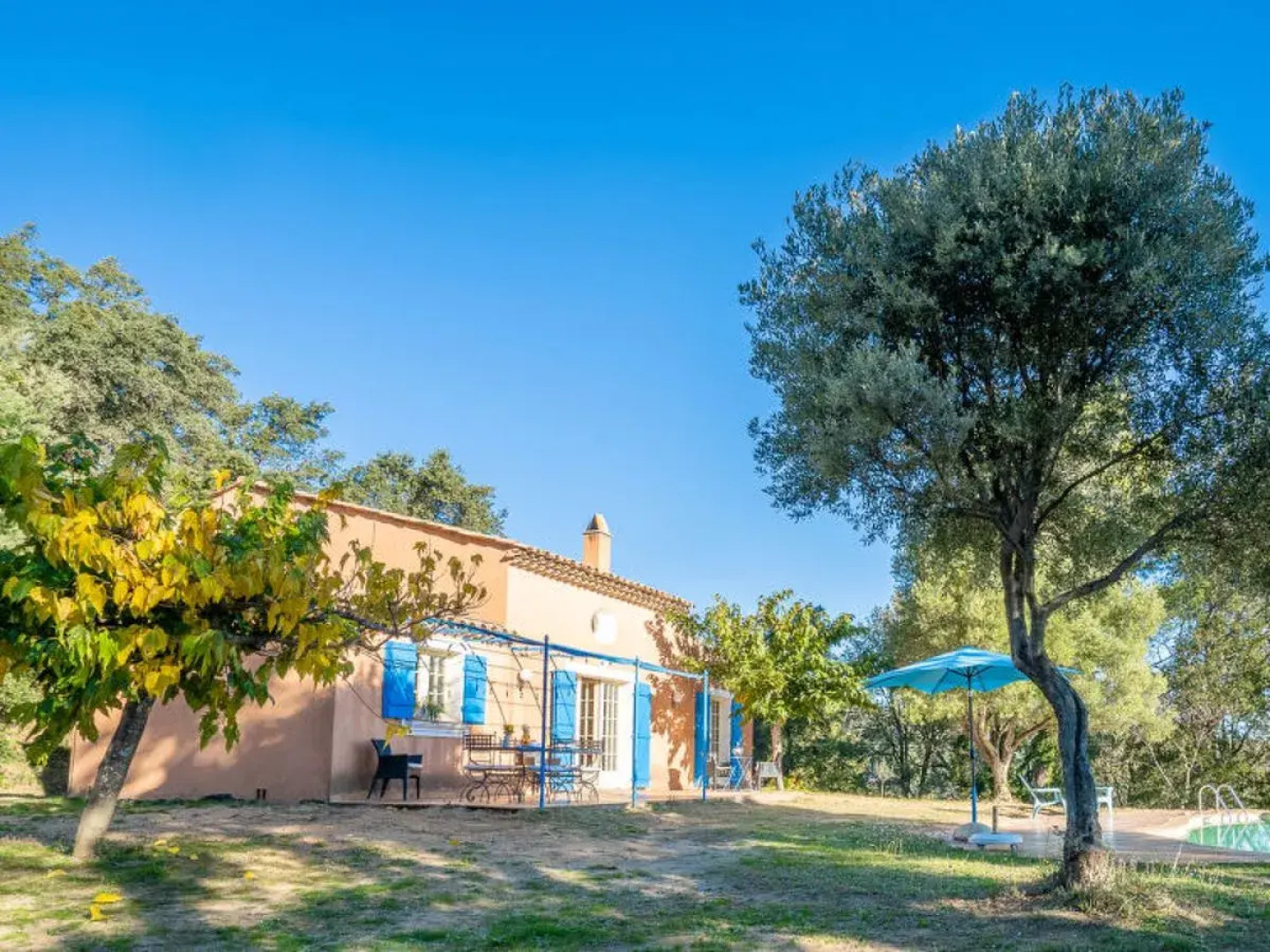 La Maison Bleue (GFR130)