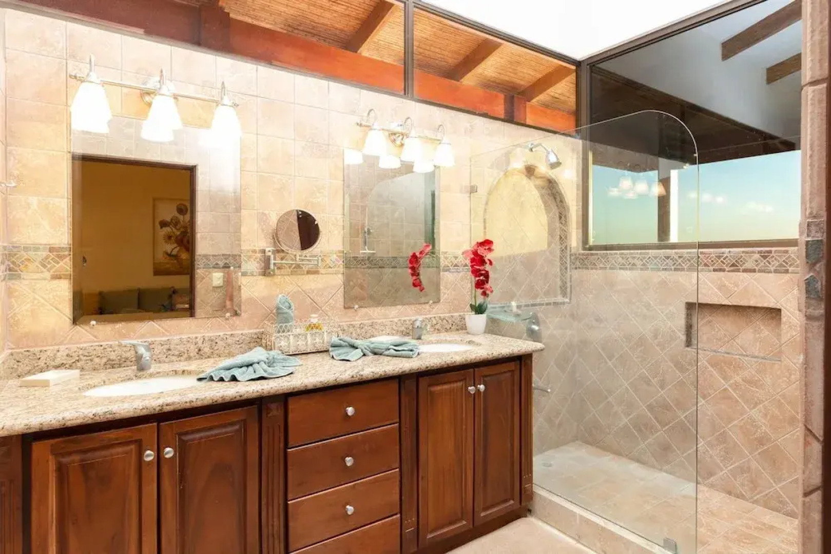 Luxury Flamingo villa with outdoor bar - pool and magnificent views