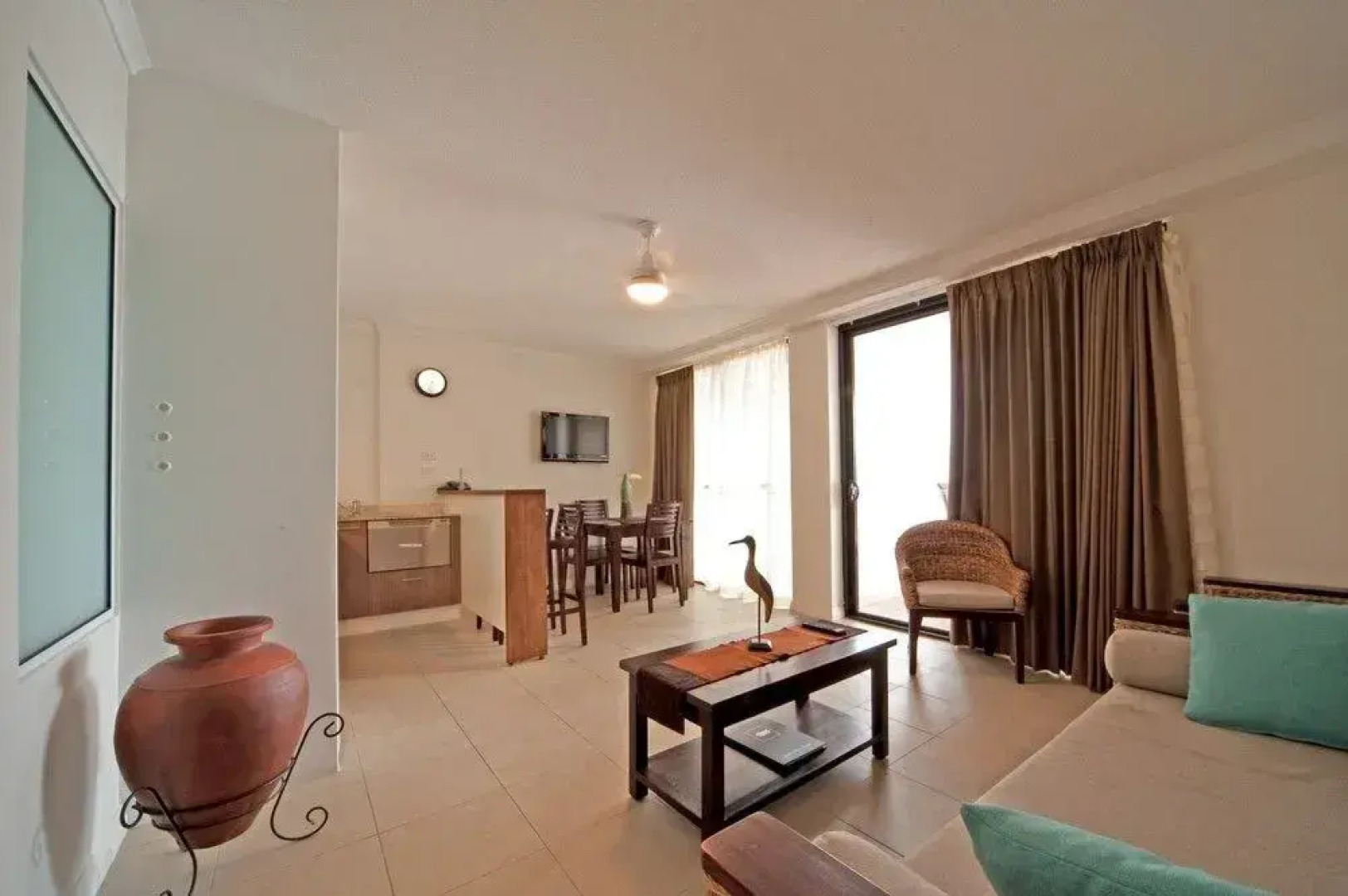 2012 Hermitage Drive Apartment