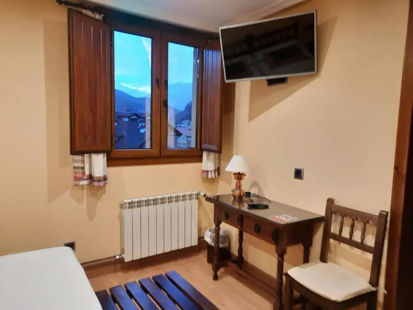 Hosteria Picos De Europa