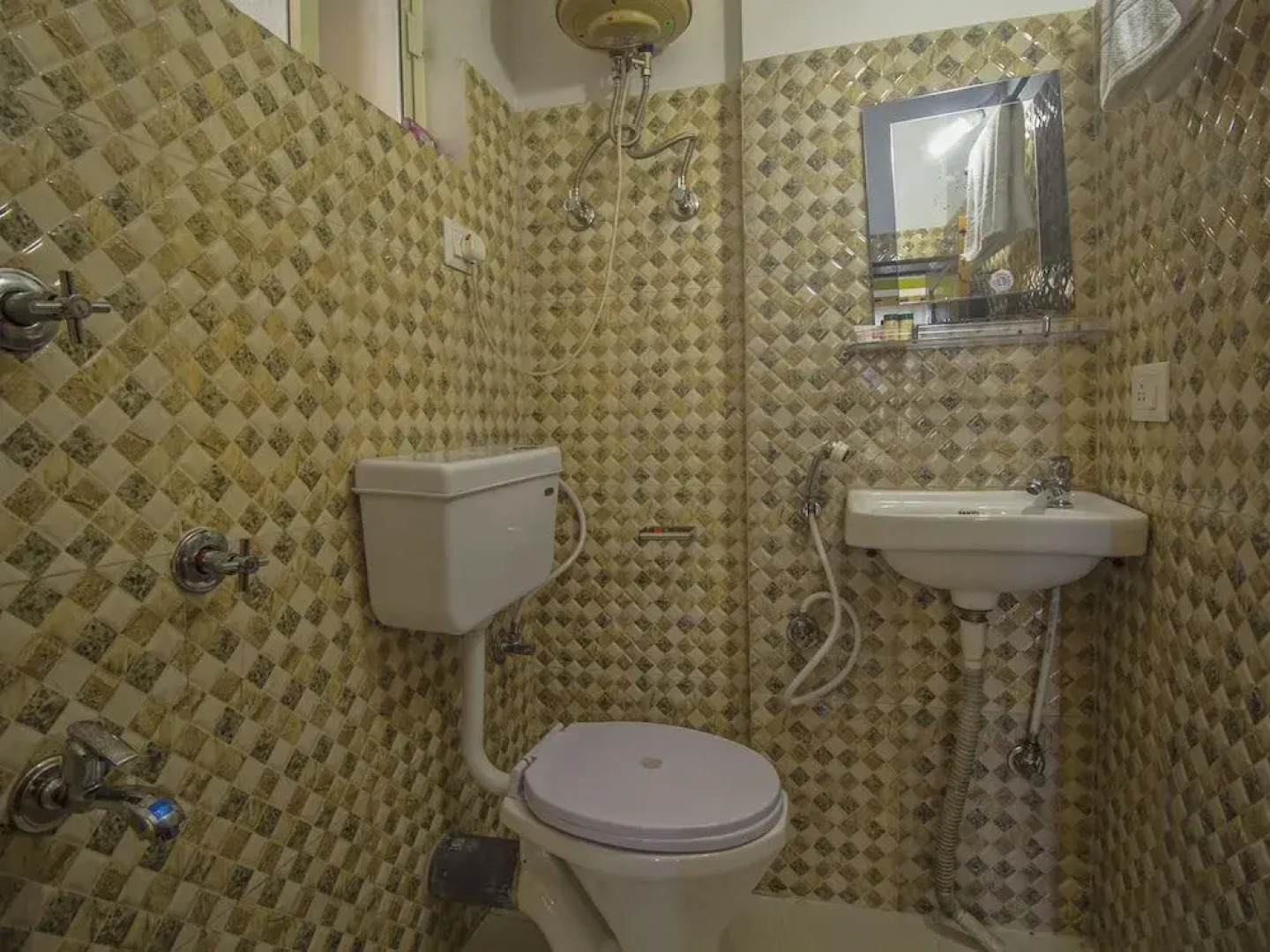 OYO 18904 Atithi Guest House